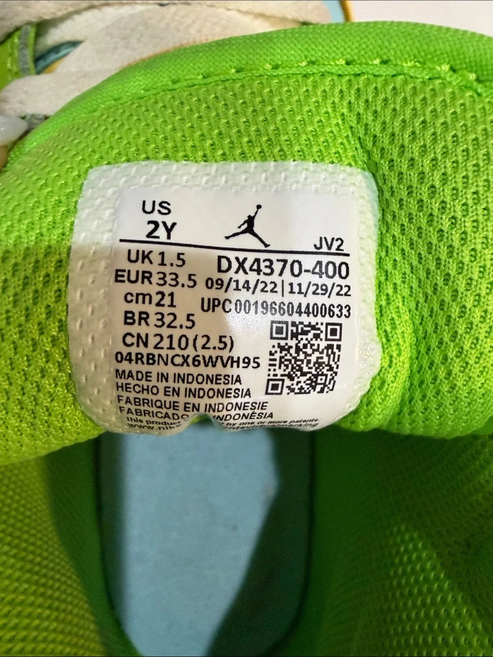 Air Jordan 1 Mid SE Recycled Grind Glacier Ice Kids 2Y